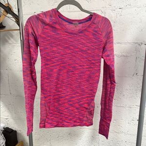 Celimawear Women's Pink and Blue Long Sleeve Climalite Top - Size Medium